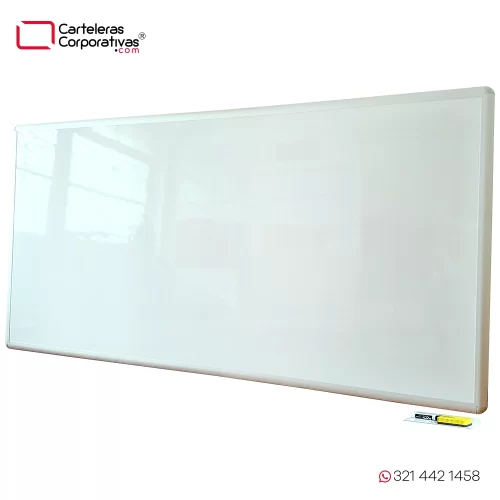 tablero acrílico premium tamaño 240x120 cm vista lateral