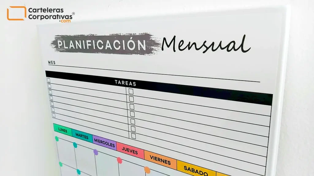 beneficios de planear a mano planeador colorido